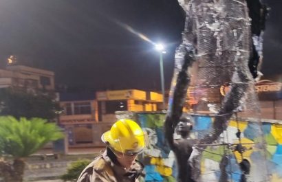 santo-domingo-queman-estatua-del-parque-de-la-madre