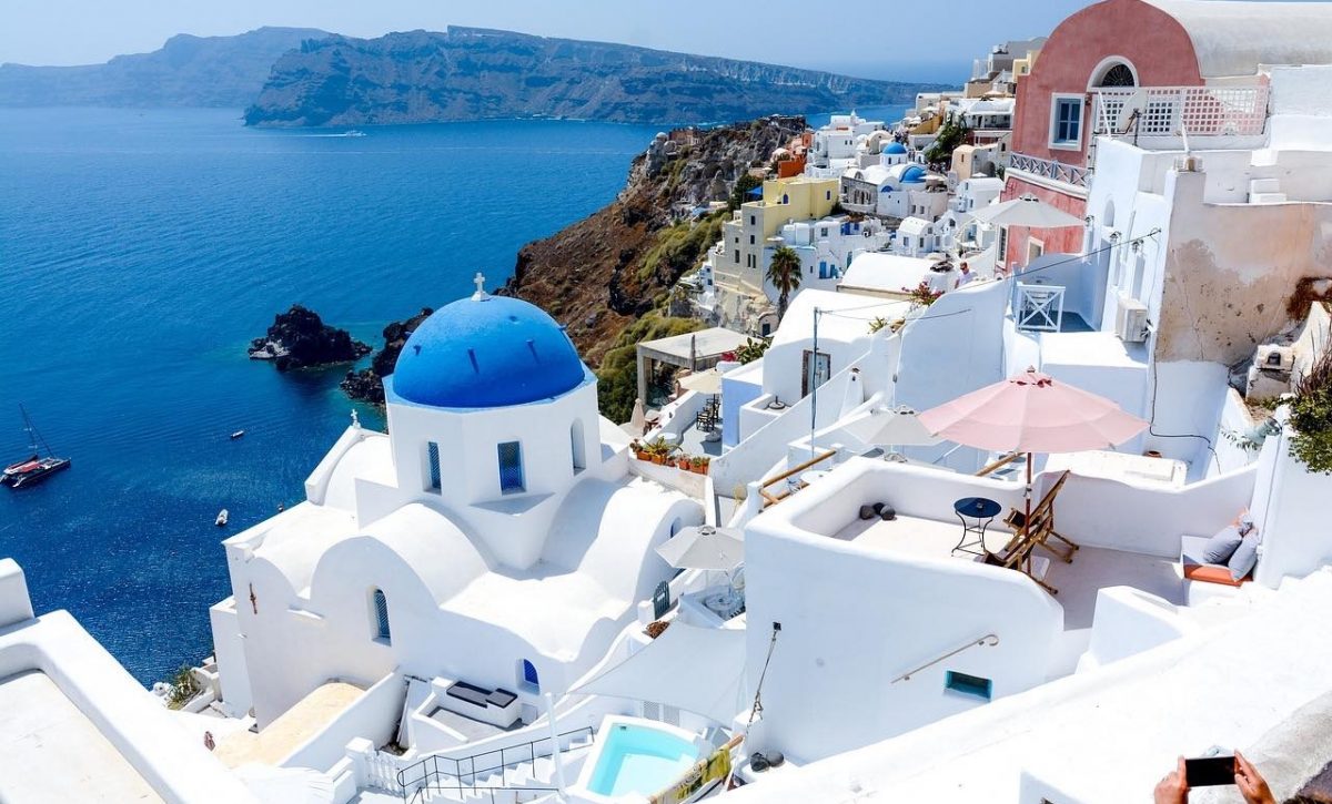 santorini-uno-de-los-paraisos-griegos-se-encuentra-en-emergencia-tras-una-declaratoria-de-las-autoridades-de-grecia