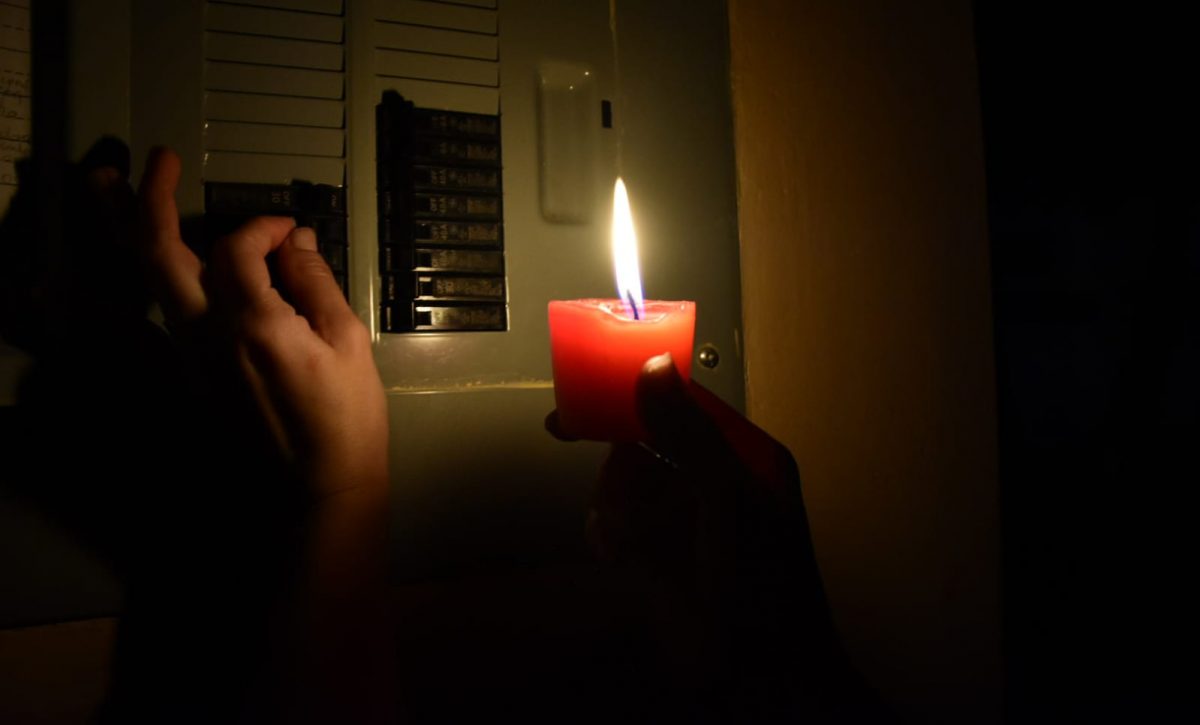 se-reducen-las-horas-de-cortes-de-luz-de-este-domingo-29-en-ecuador