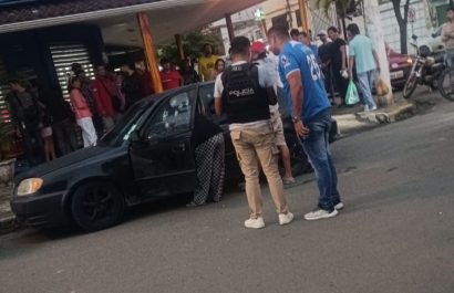 sicarios-a-bordo-de-una-motocicleta-acabaron-con-la-vida-de-un-hombre-quien-estaba-dentro-de-un-vehiculo