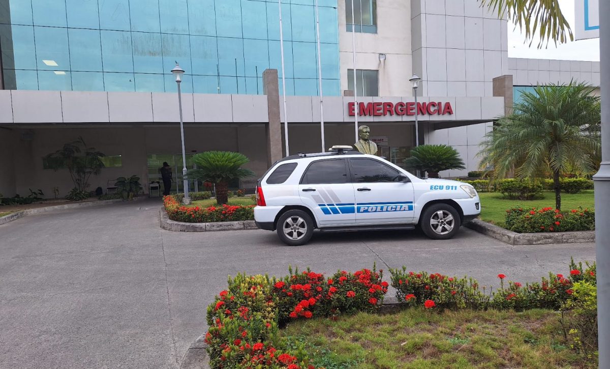 un-hombre-armado-llego-a-una-tercena-ubicada-en-el-centro-de-portoviejo-e-hirio-de-bala-a-dos-personas-que-alli-estaban