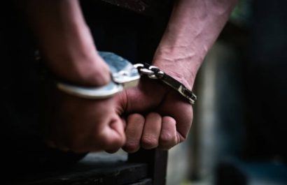 un-hombre-de-25-anos-de-edad-es-para-las-autoridades-el-presunto-sospechoso-del-asesinato-de-su-propia-madre