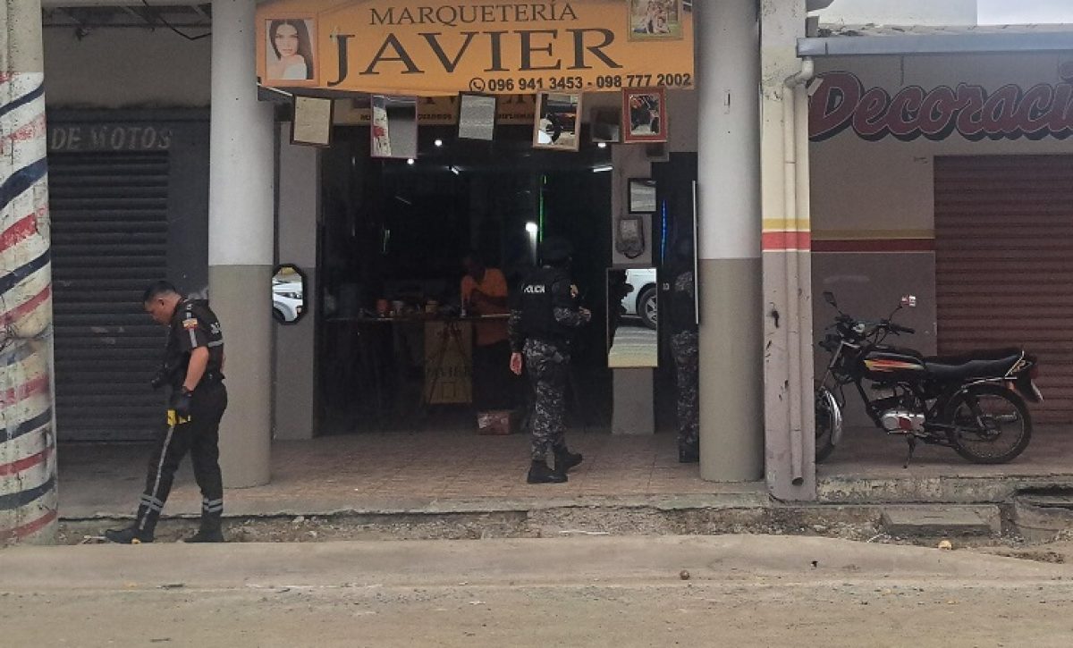 una-balacera-se-registro-en-el-centro-de-portoviejo-capital-de-los-manabitas-este-sabado-12-de-octubre-del-2024