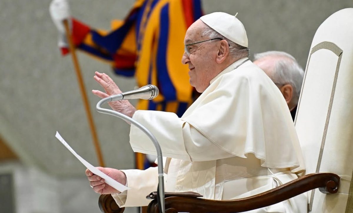 vaticano-medico-papa-francisco-peligro-seguira-hospitalizado