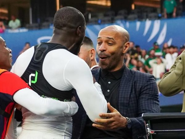 waterman-clasifica-a-panama-y-desata-celebracion-con-thierry-henry