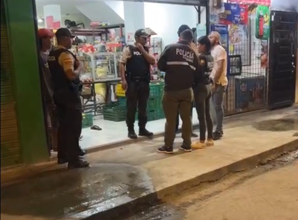 Antony Vera Morán, de 24 años, falleció tras ser víctima de un ataque armado registrado dentro de una tienda de abarrotes.