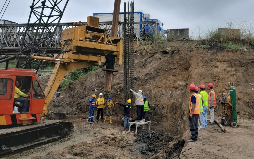 Desmontarán los puentes bailey en Quimís para la construcción de dos nuevos puentes en la vía que conecta Montecristi con Jipijapa