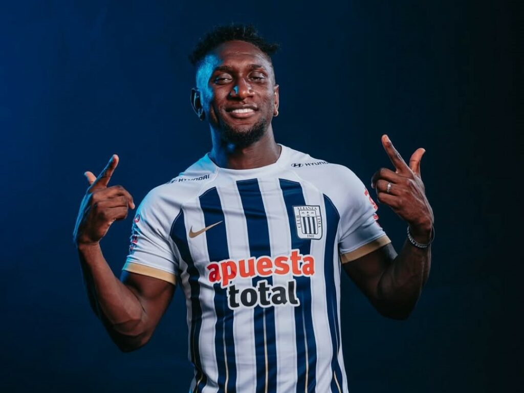 Eryc Castillo responde a rumores sobre interés de clubes argentinos y ecuatorianos