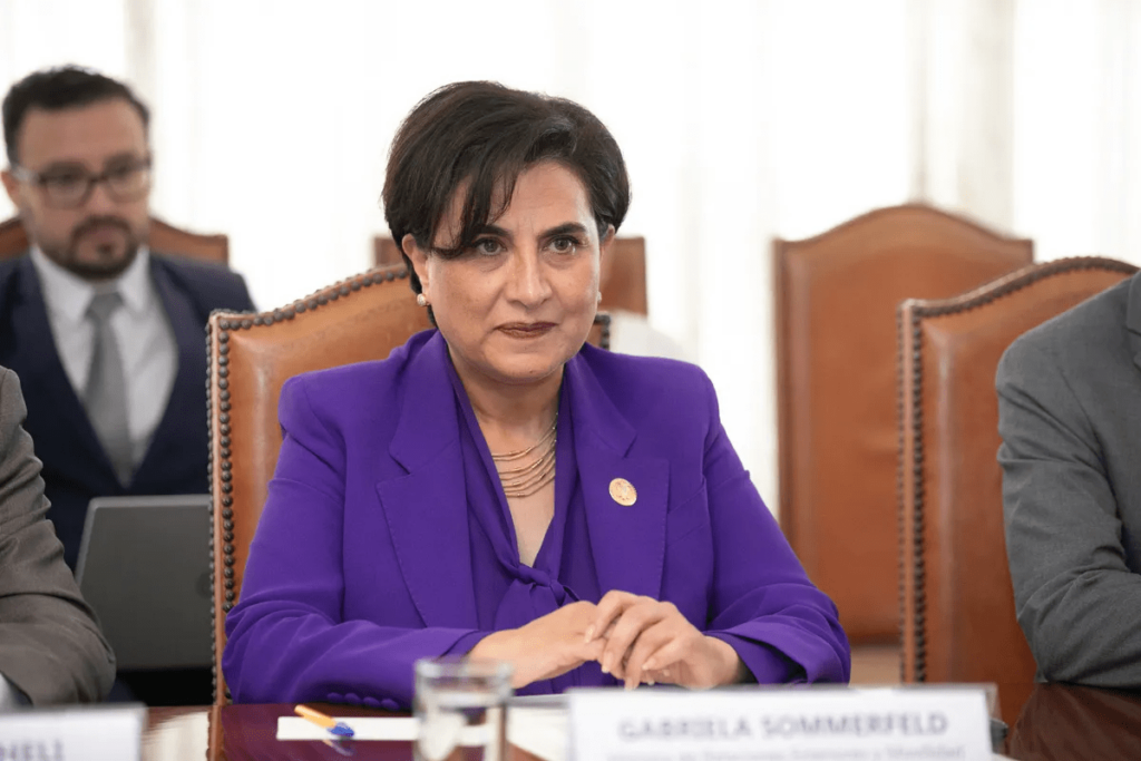 Gabriela Sommerfeld “Ecuador recibirá equipos de seguridad tras gira internacional de Noboa”