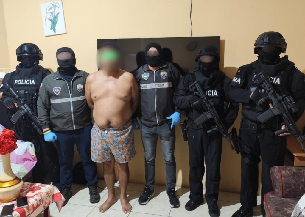 Operativo Gran Fénix 23 da golpe a una red que enviaba droga desde Ecuador a España; servidores policiales estarían involucrados