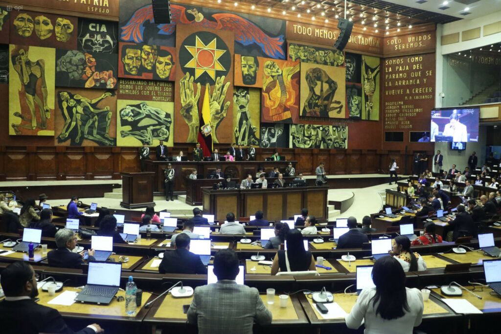 Parlamentarios Andinos asumirán funciones en sesión de la Asamblea Nacional