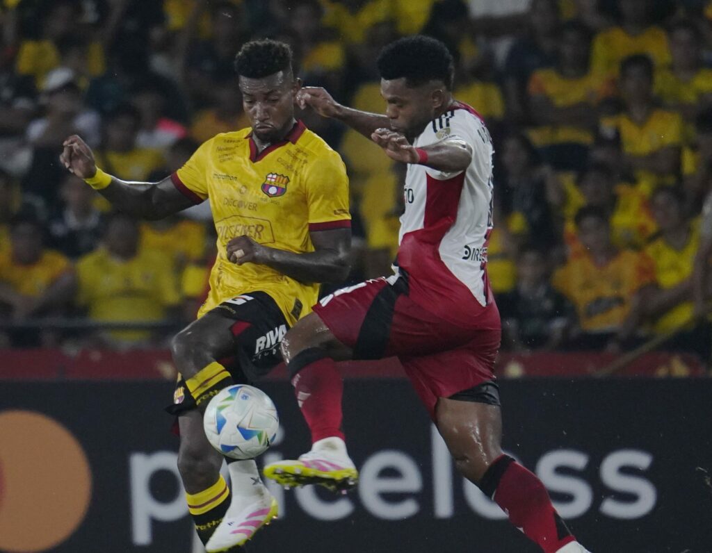 Segundo Castillo respalda a Vallecilla tras derrota de Barcelona en Copa Libertadores