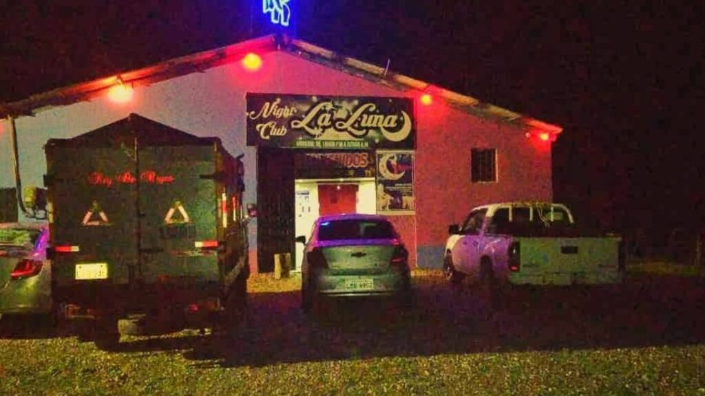 Sicarios entraron a un prostíbulo y mataron a tres personas, entre ellas un DJ que estaba trabajando. (Redes sociales).