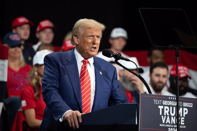 Trump Invita a Mohamed bin Zayed a la Casa Blanca y Anuncia Millonarios Acuerdos