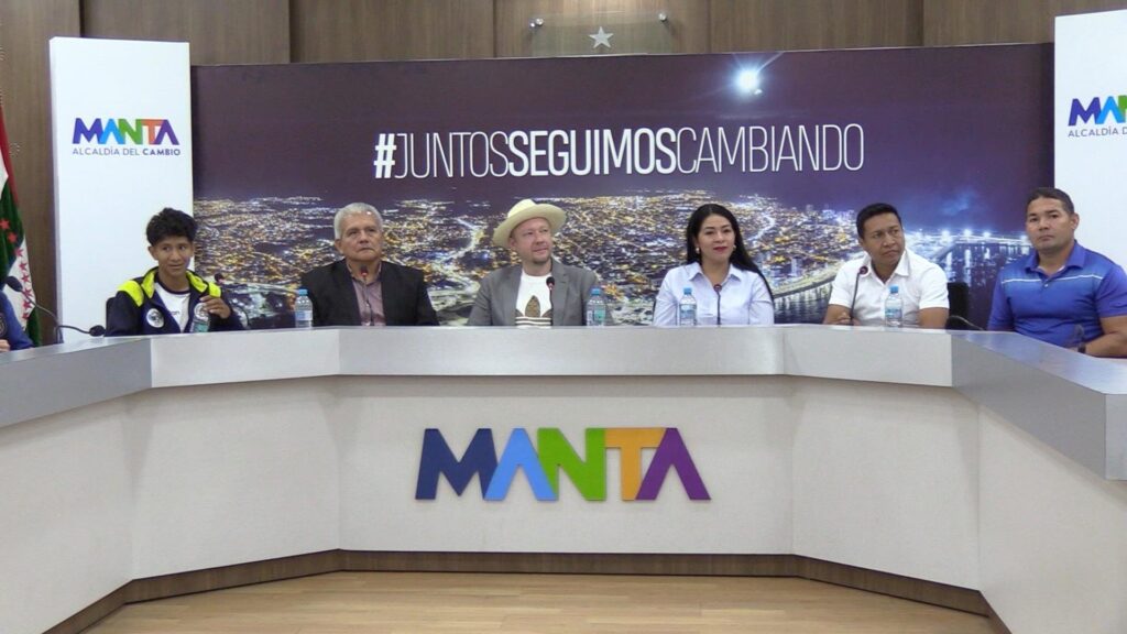 Manta se convierte en la capital del boxeo internacional
