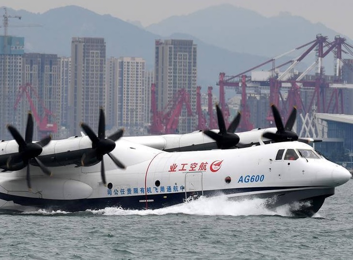 China ha autorizado la producción en masa del AG600, el avión anfibio más grande del mundo.