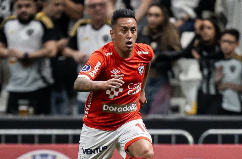 Cienciano anuncia demanda contra Emelec por fichaje de Christian Cueva