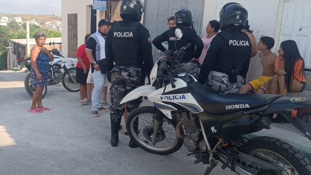 Cuatro hombres fueron baleados en un barrio de Manta, provincia de Manabí, cuando celebraban el Día del Padre. (El Diario).