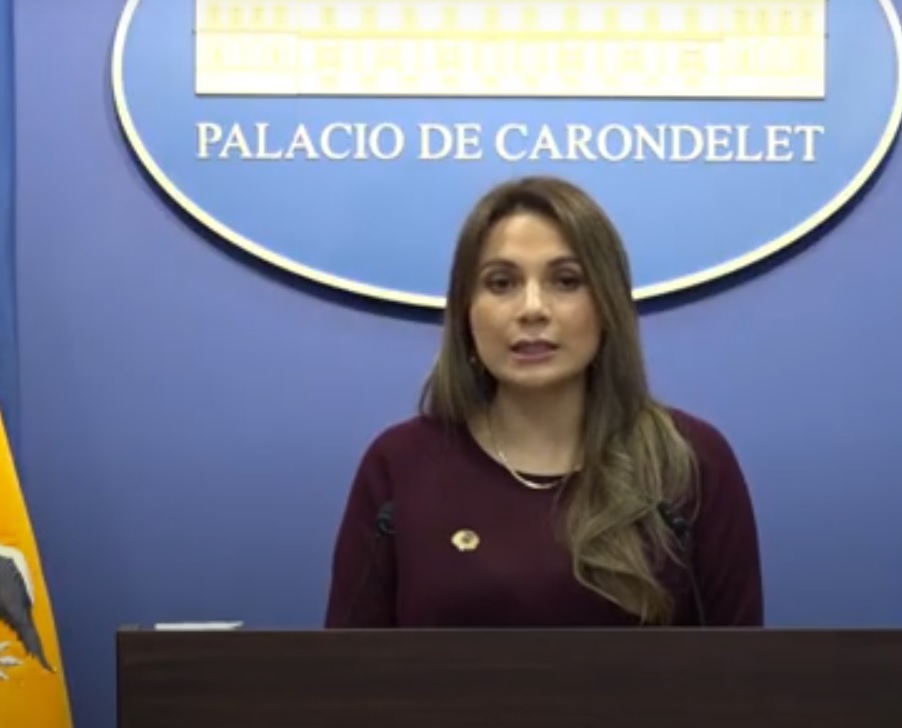 Ecuador reduce el riesgo país a 942 puntos, según Carolina Jaramillo, vocera del Gobierno