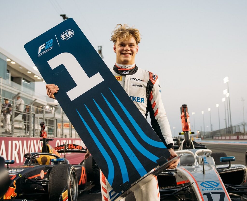 El piloto Paul Aron debutará en un fin de semana de Fórmula 1 el viernes en Silverstone y repetirá el 1 de agosto en Budapest
