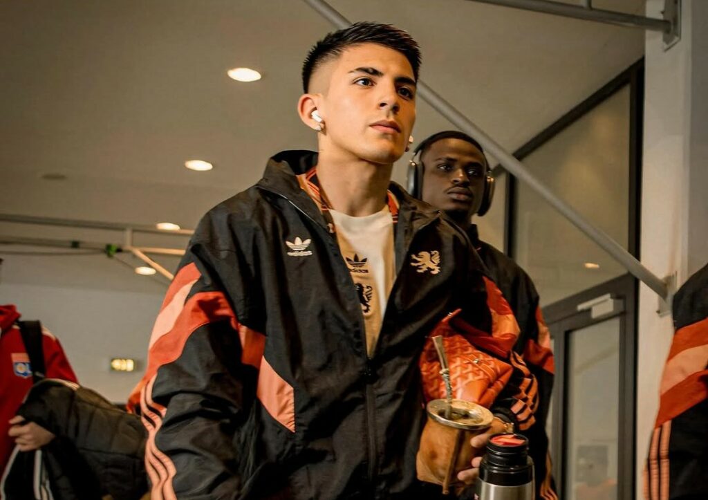 FIFA sanciona a Botafogo por no pagar en el fichaje de Thiago Almada