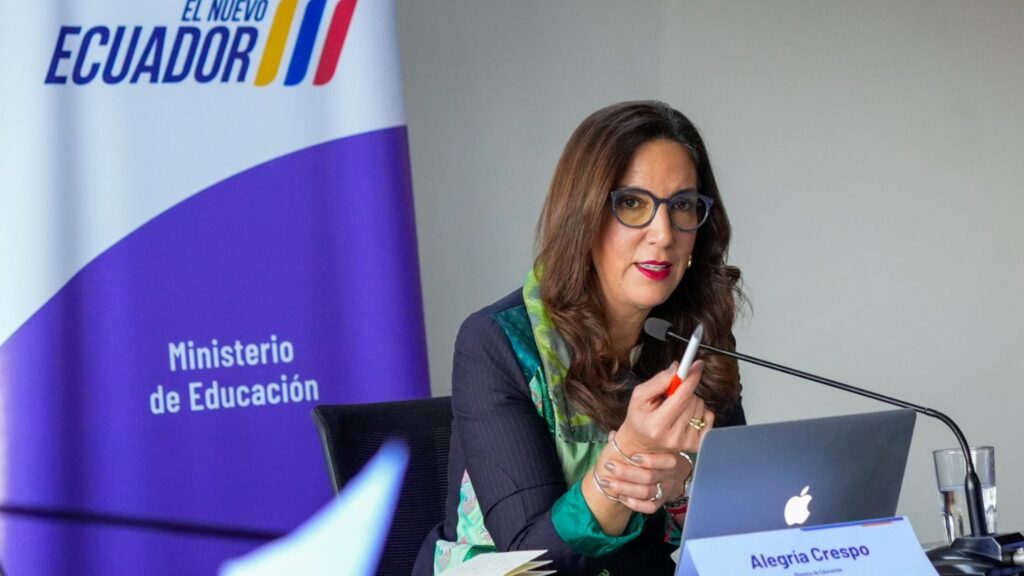 Gremios de docentes se reúnen con la ministra de Educación para hablar sobre la seguridad en los establecimientos educativos. (Ministerio de Educación).