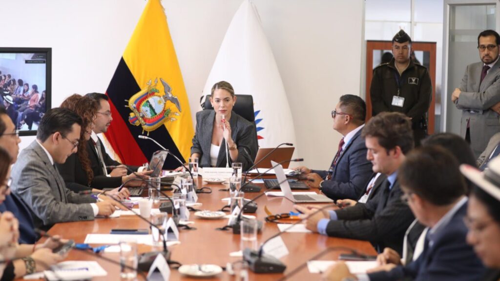 La Comisión de Justicia tramita reforma legal para fortalecer el pluralismo jurídico y la cooperación entre la justicia ordinaria e indígena. (Asamblea Nacional).