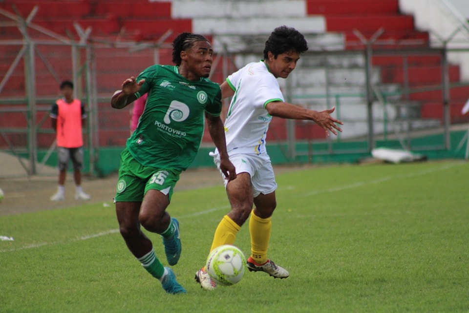Liga de Portoviejo lidera Grupo A tras vencer a Germud, y aprovecharse de derrota de Grecia