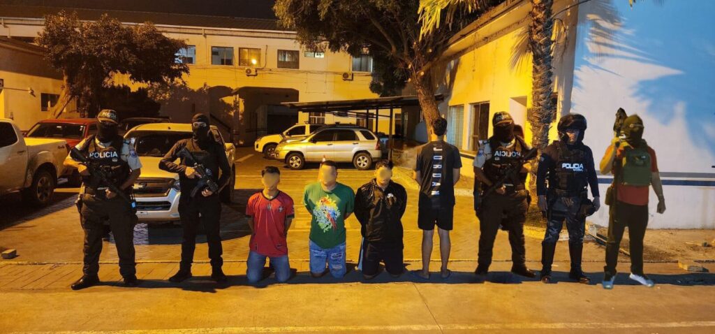 Los detenidos por atentados y extorsiones quedaron a órdenes de las autoridades judiciales.