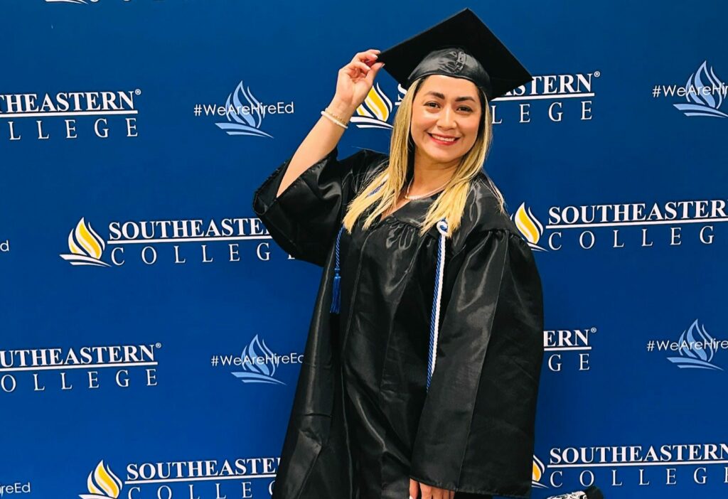 Tatiana Saavedra de comunicadora social en Guayaquil a asistente médica en Miami