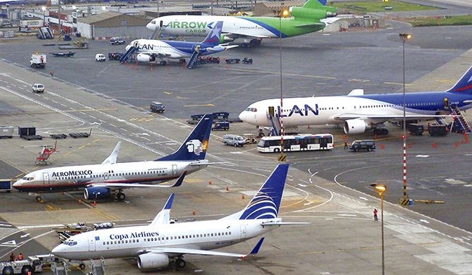 Un vuelo de Copa Airlines con más de 300 pasajeros a bordo estuvo a segundos de una catástrofe aérea en el Aeropuerto Internacional Jorge Chávez.
