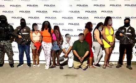 Varias personas fueron detenidas en operativos realizados en estéticas.