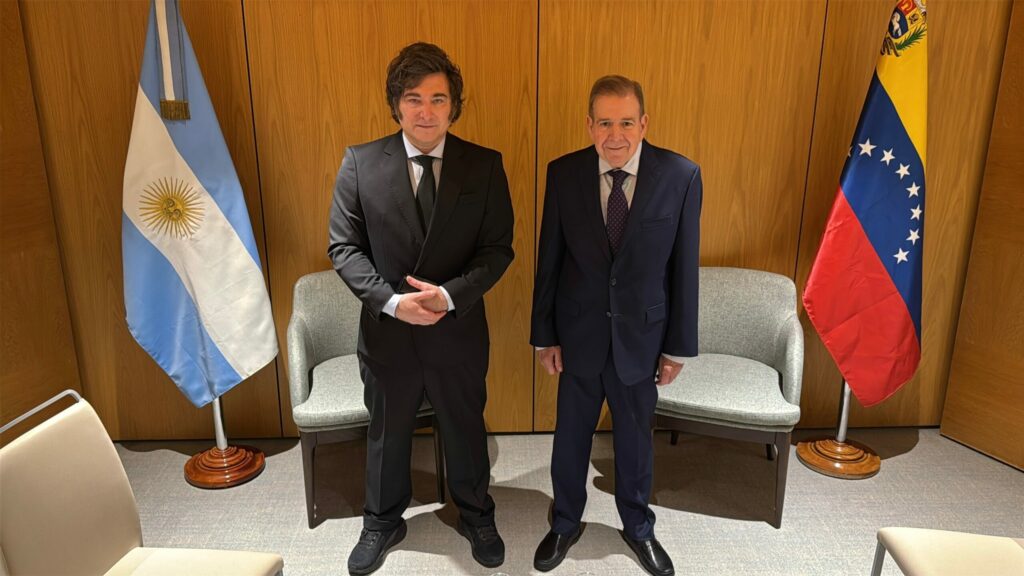 Reunión en Madrid entre Milei y González destaca amenazas a la democracia en la región