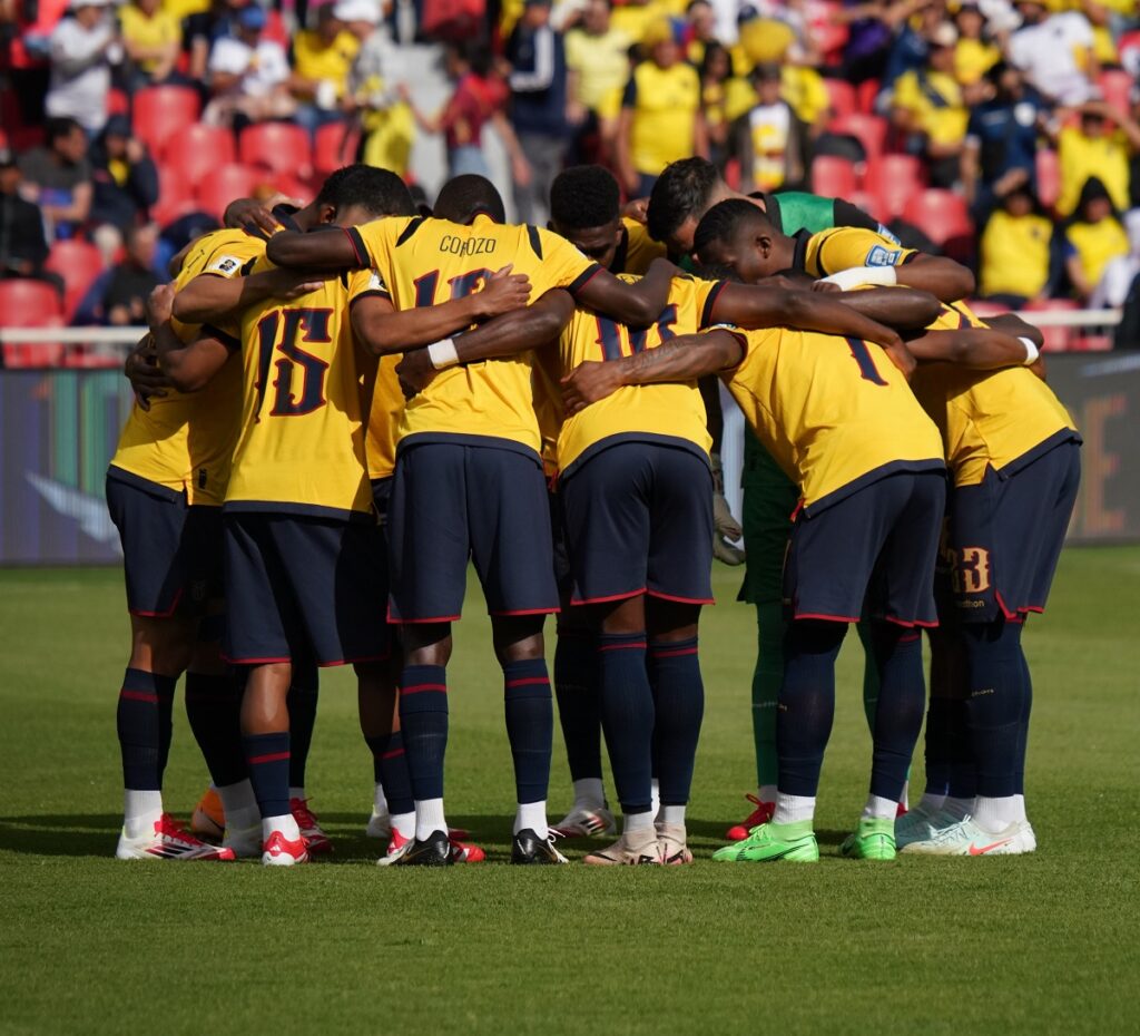 Con la Fecha FIFA de junio en curso, Ecuador está a un paso de sellar su boleto en el crucial partido contra Perú, mientras otras selecciones de Sudamérica, Asia, África y Europa luchan por los 42 cupos restantes.