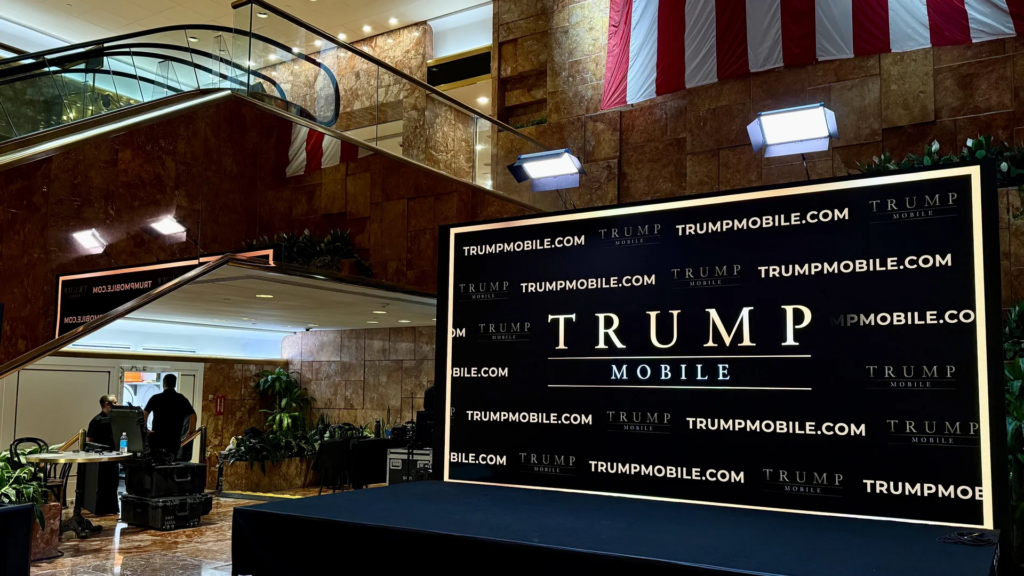 Trump quiere entrar a la telefonía: registra las marcas ‘Trump’ y ‘T1’
