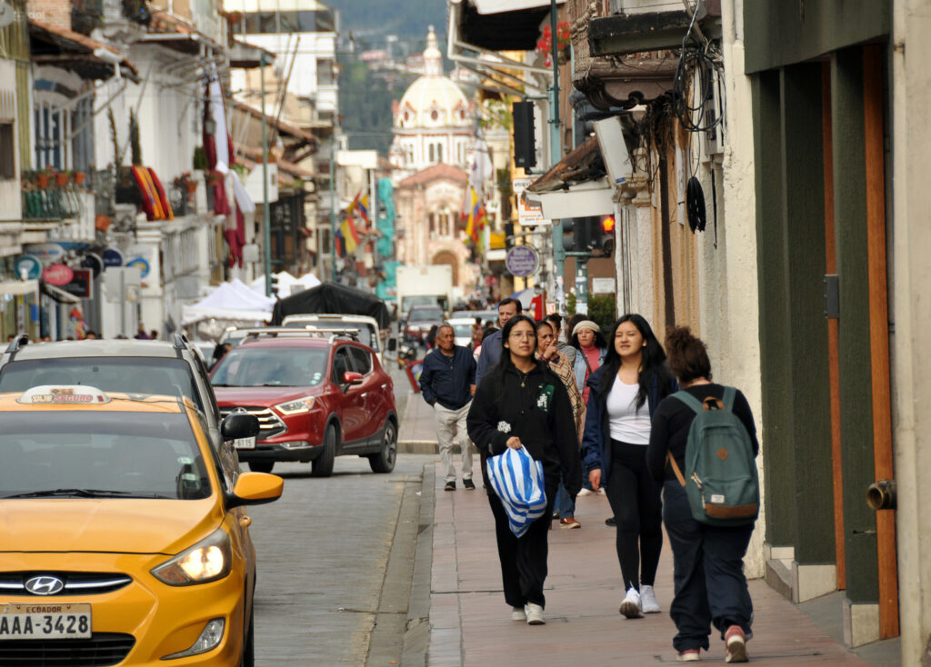El movimiento comercial en el Centro Histórico de Cuenca