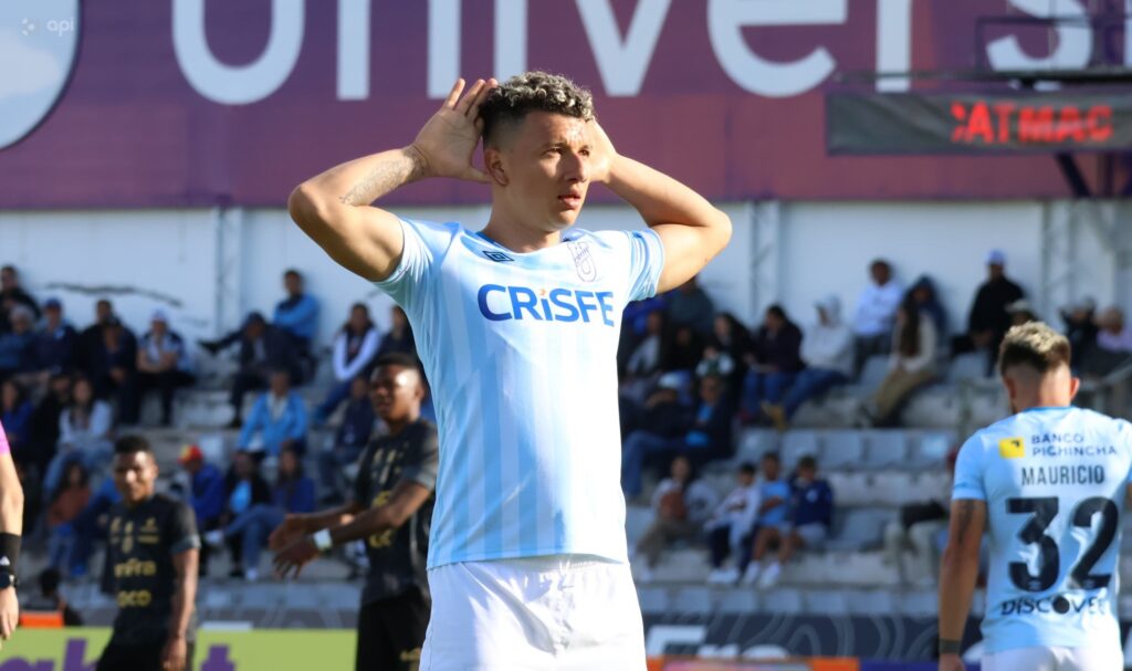 Byron 'El Tigre' Palacios lidera remontada de U. Católica ante Macará