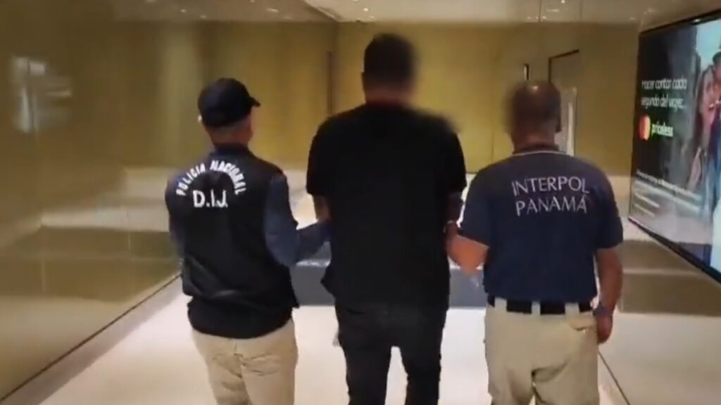 Ecuatoriano que robó 100 millones de dólares en joyas en California, Estados Unidos, fue detenido por la Interpol en Panamá. (Policía de Panamá).