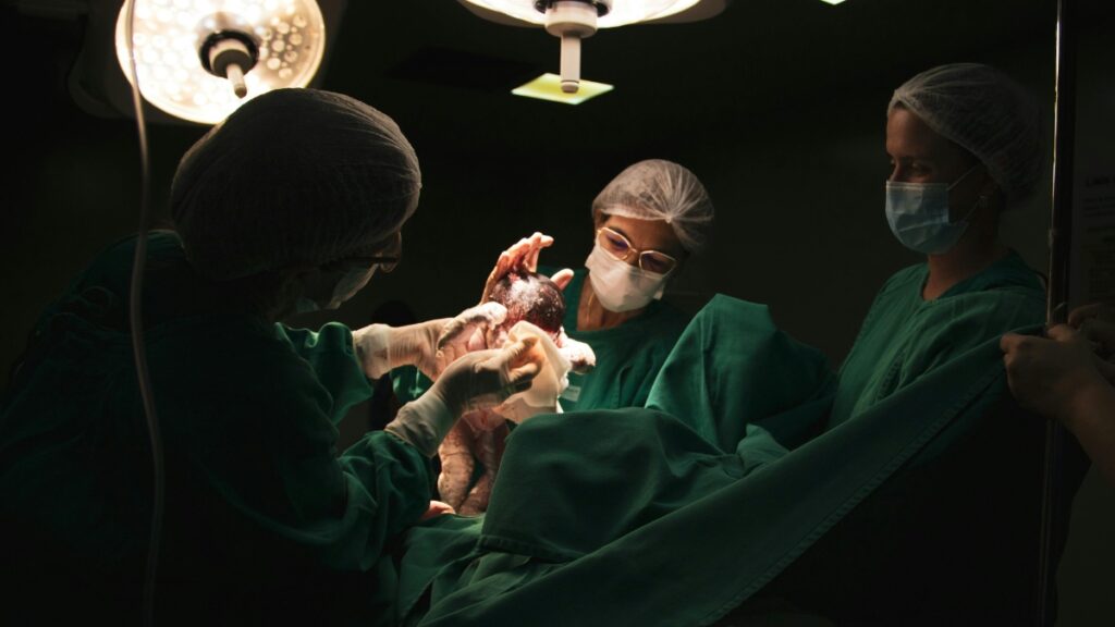 En Ecuador, 215.714 bebés nacieron durante el 2024, el sexo femenino se impuso con el 51,17% por ciento de nacimientos. (Pexels).