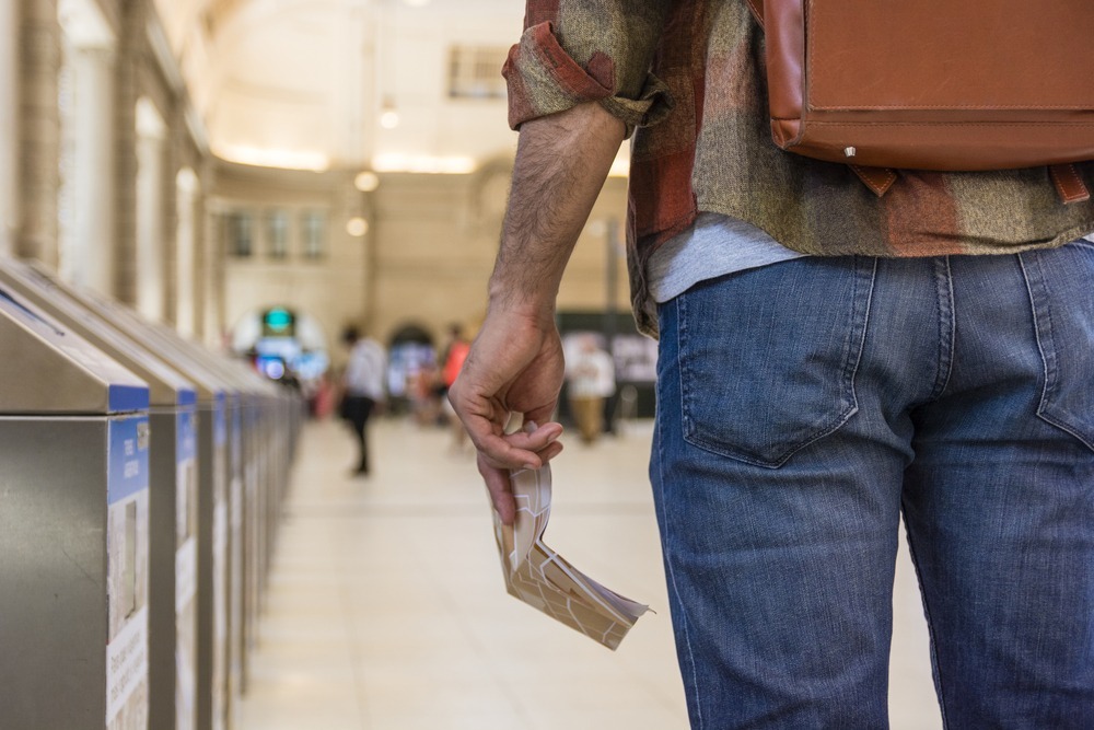 Multa de 1,8 millones de dólares el castigo a tres migrantes ecuatorianos en Estados Unidos