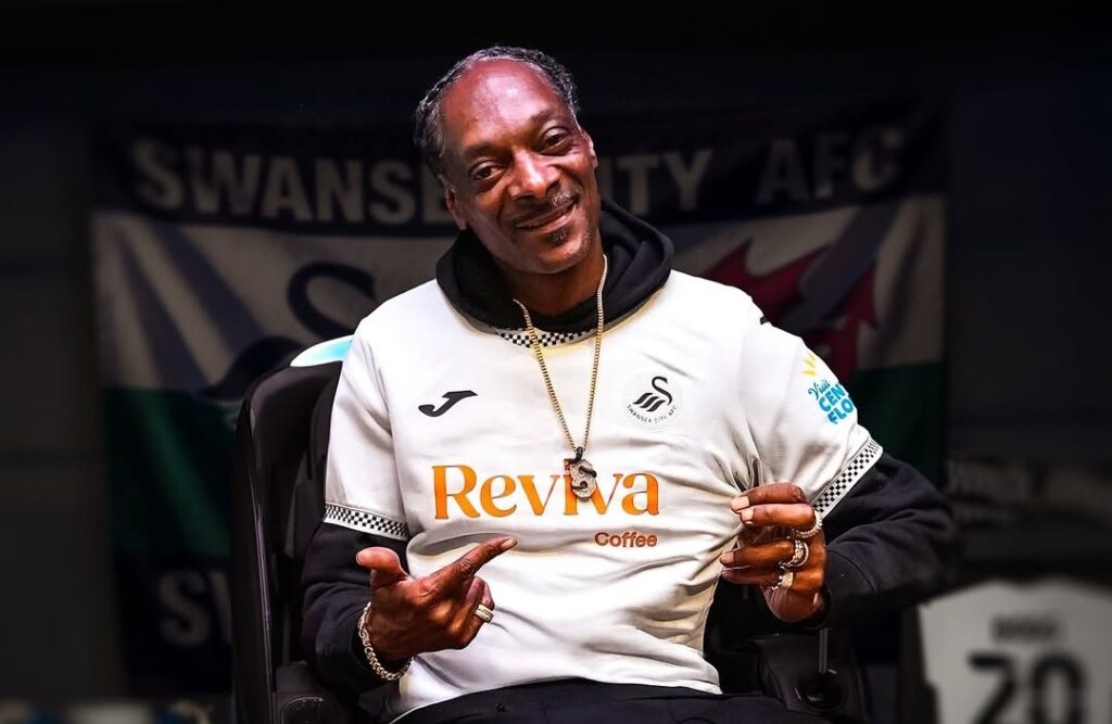 Snoop Dogg se convierte en copropietario de Swansea City en la Championship
