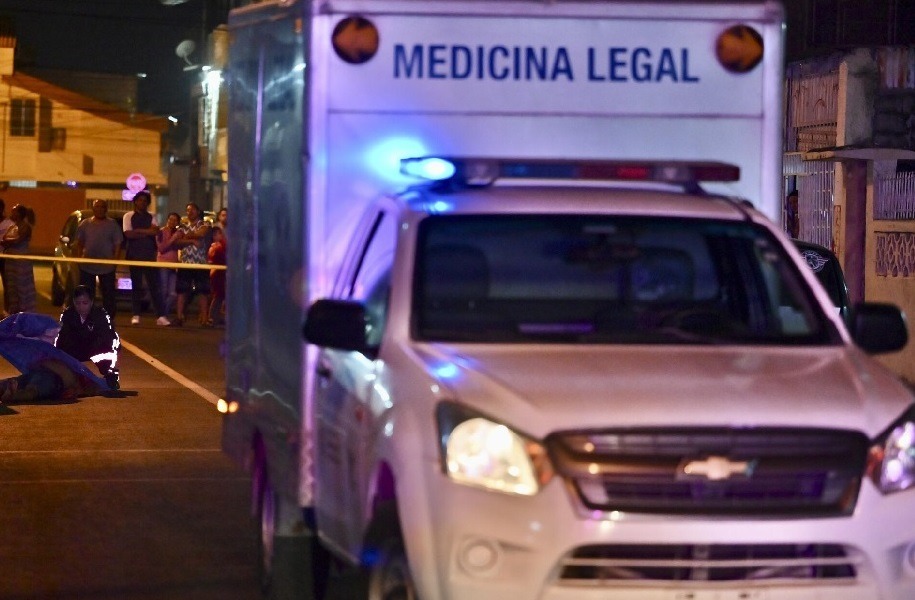 Un hombre identificado como Édison Antonio D. R., de 44 años, resultó abatido por agentes de la Policía Nacional.