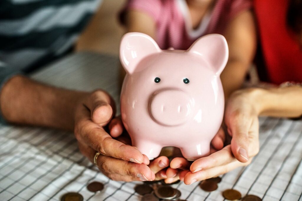 La regla 50/30/20 surge en un contexto donde la educación financiera es clave para enfrentar la incertidumbre económica.