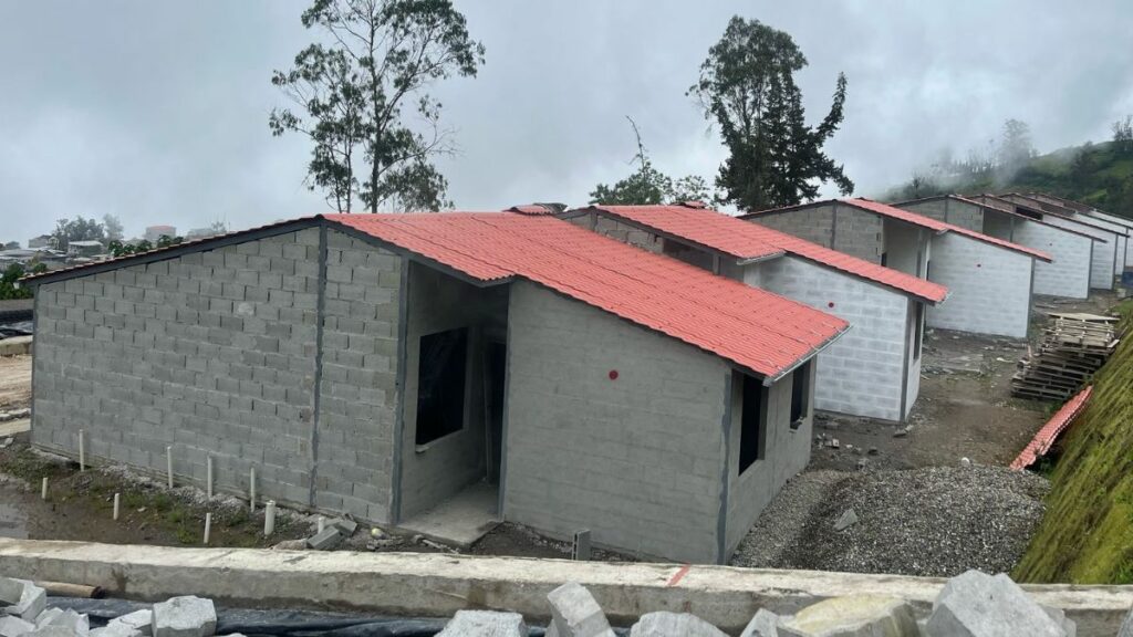 ¿Cuáles son los requisitos para obtener una vivienda de interés social totalmente gratis por parte del Miduvi? (Miduvi)
