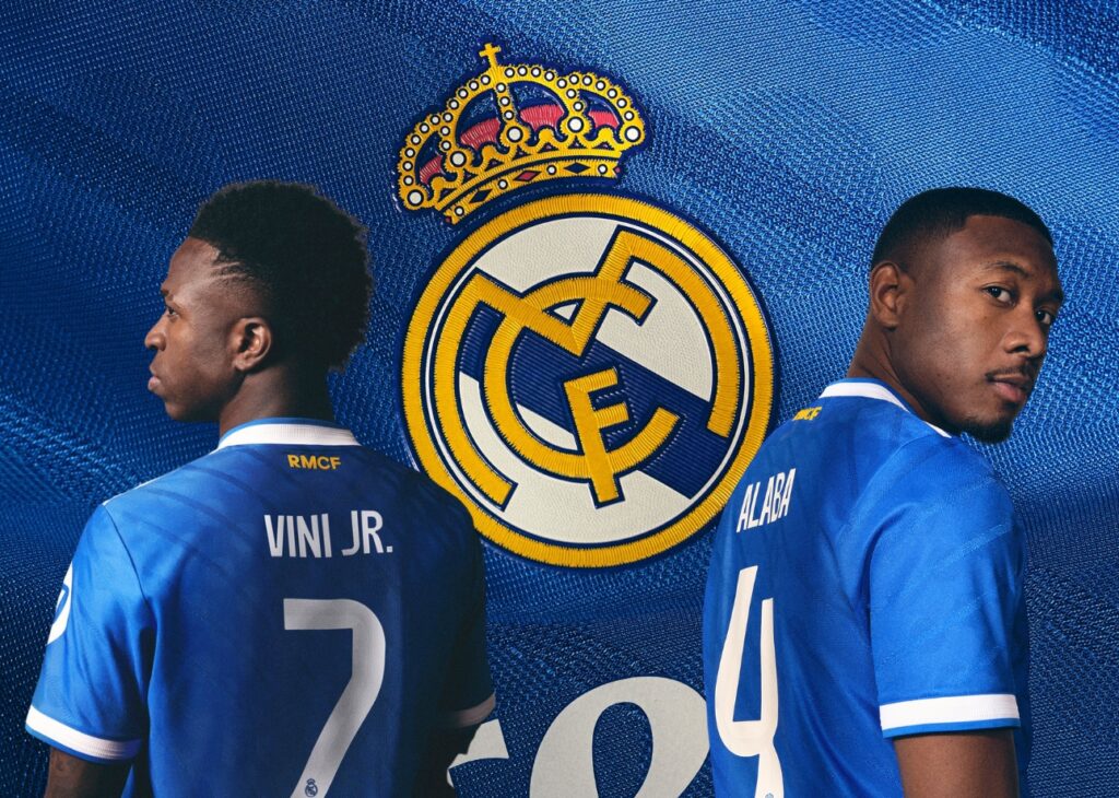 El Real Madrid opta por los colores azul y blanco para su tercera equipación de la temporada 2025/26