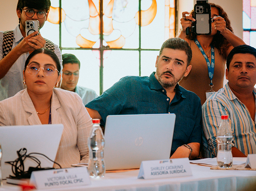 El alcalde de Guayaquil planteó colaborar con el Estado en seguridad mediante tecnología y patrullajes conjuntos.