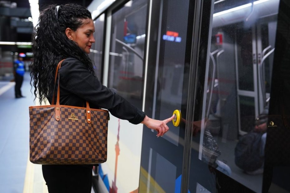 Metro de Quito asegura que no existe riesgo en la operación ni en la seguridad de pasajeros del sistema de transporte subterráneo