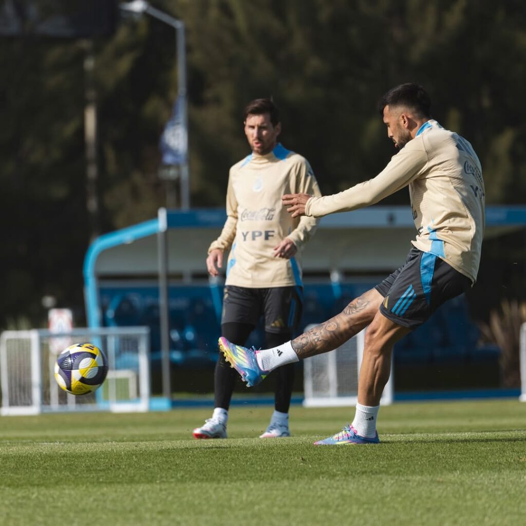 Scaloni define lista de 29 convocados con Messi para medir a Venezuela y Ecuador