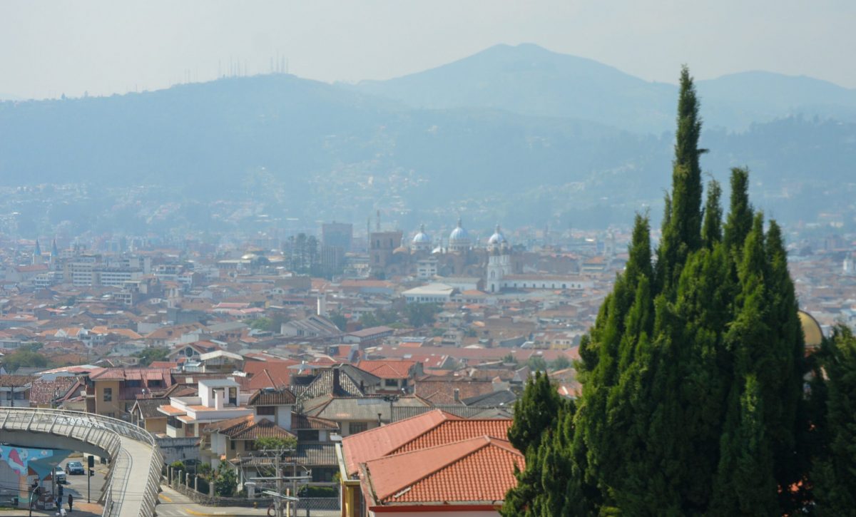 Cuenca con clima parecido a Quito: frío y lluvias se esperan este miércoles