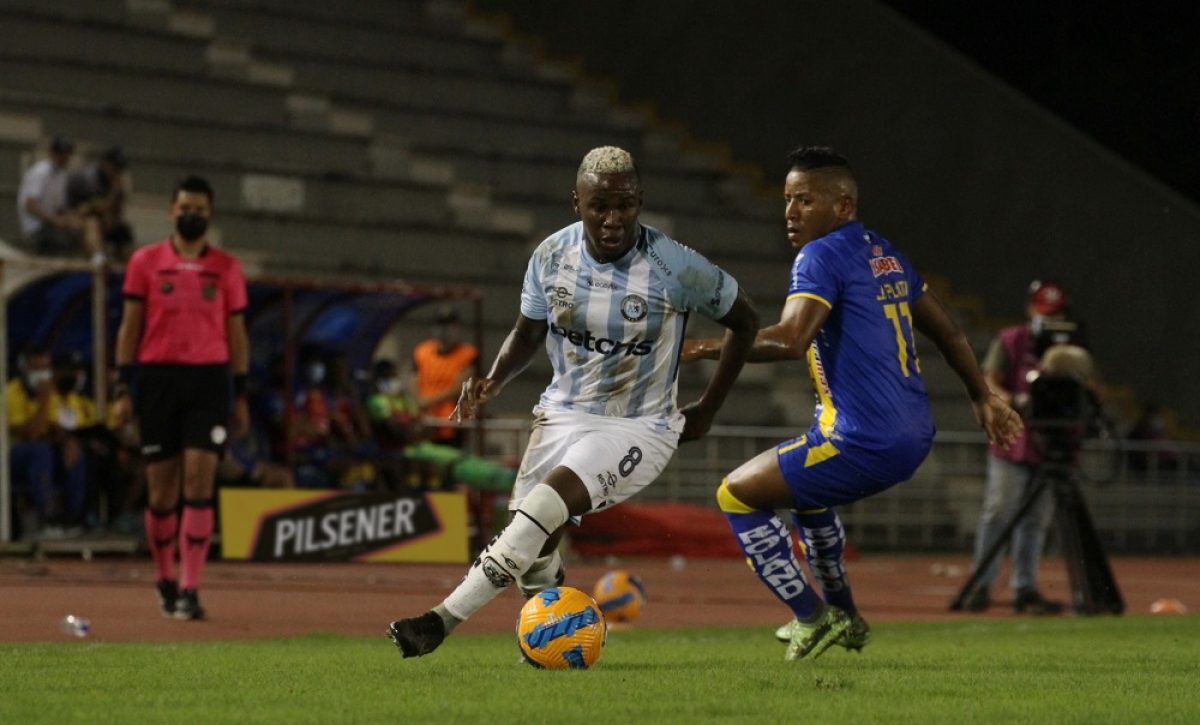 FBL-LIGAPRO-GUAYAQUIL-DELFIN